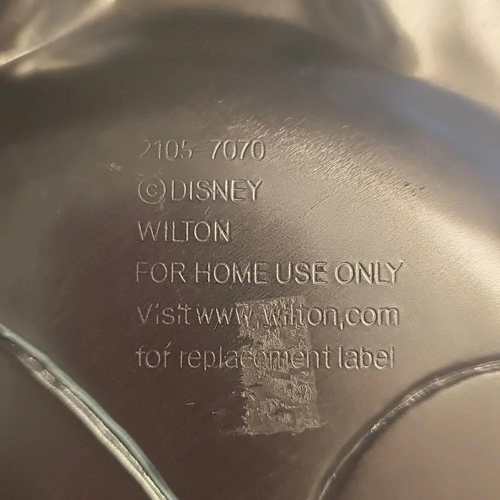 Disney Wilton Mickey Mouse Cake Pan